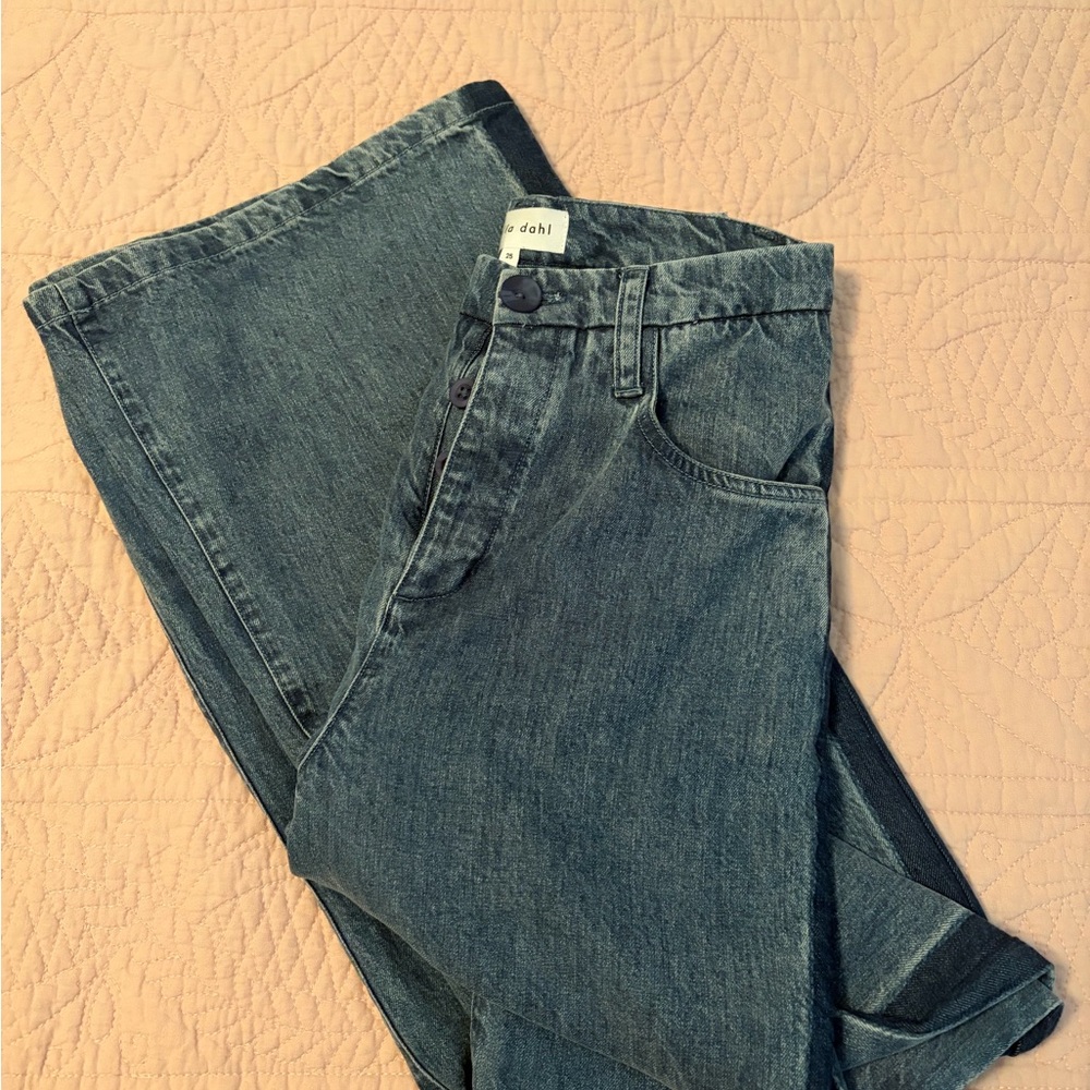 NWOT Bella Dahl Wide Leg Jeans in Vintage Blue Wash